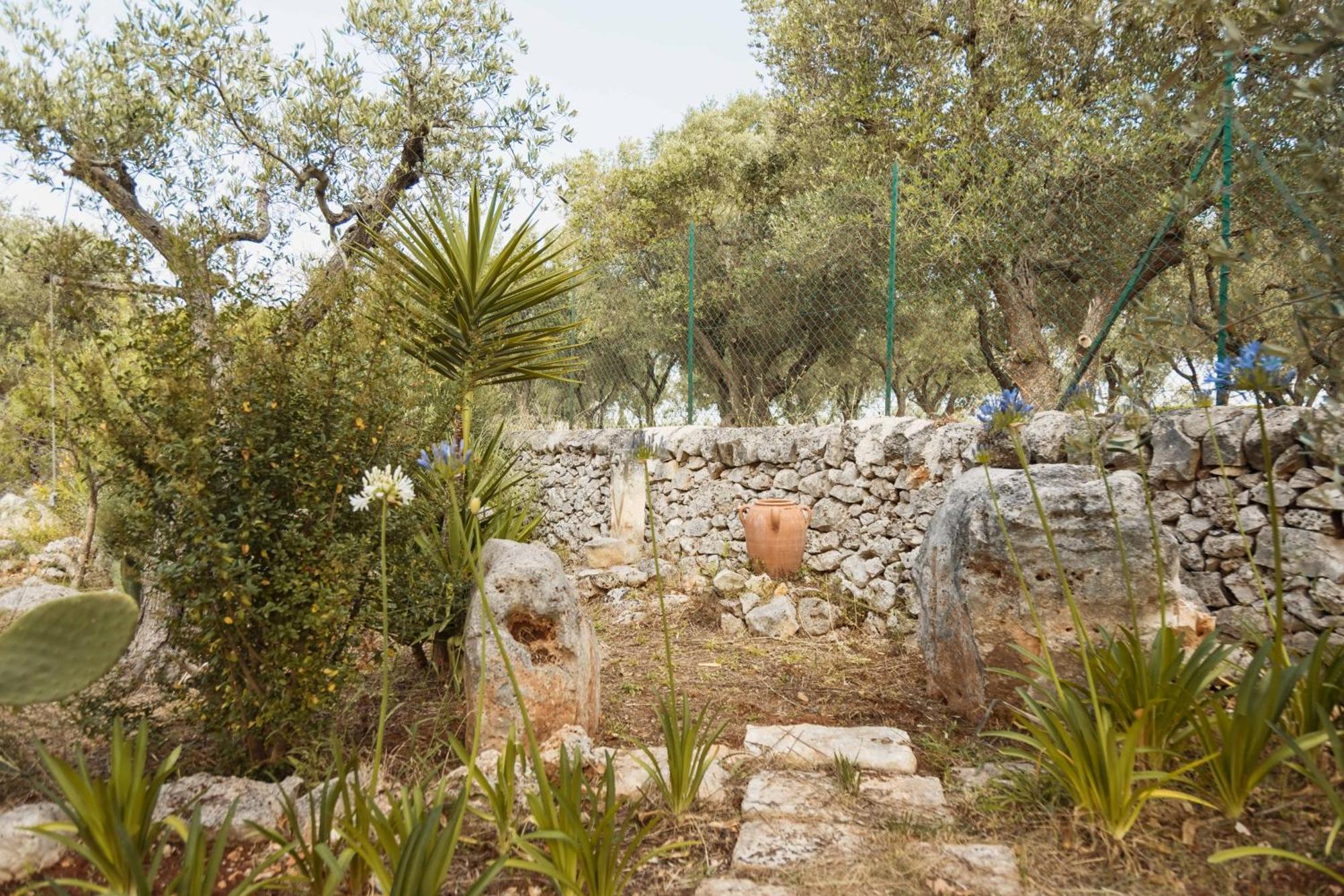 TrullinItria Guest House Ostuni Exterior foto