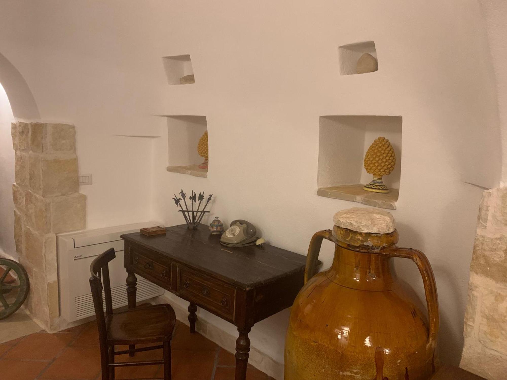 TrullinItria Guest House Ostuni Exterior foto