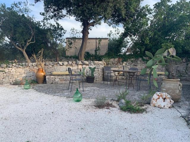 TrullinItria Guest House Ostuni Exterior foto